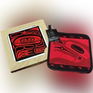 MAGENTA Raven Ceramic TRIVET / WALL HANGING & POT MAT Set - JIM CHARLIE.